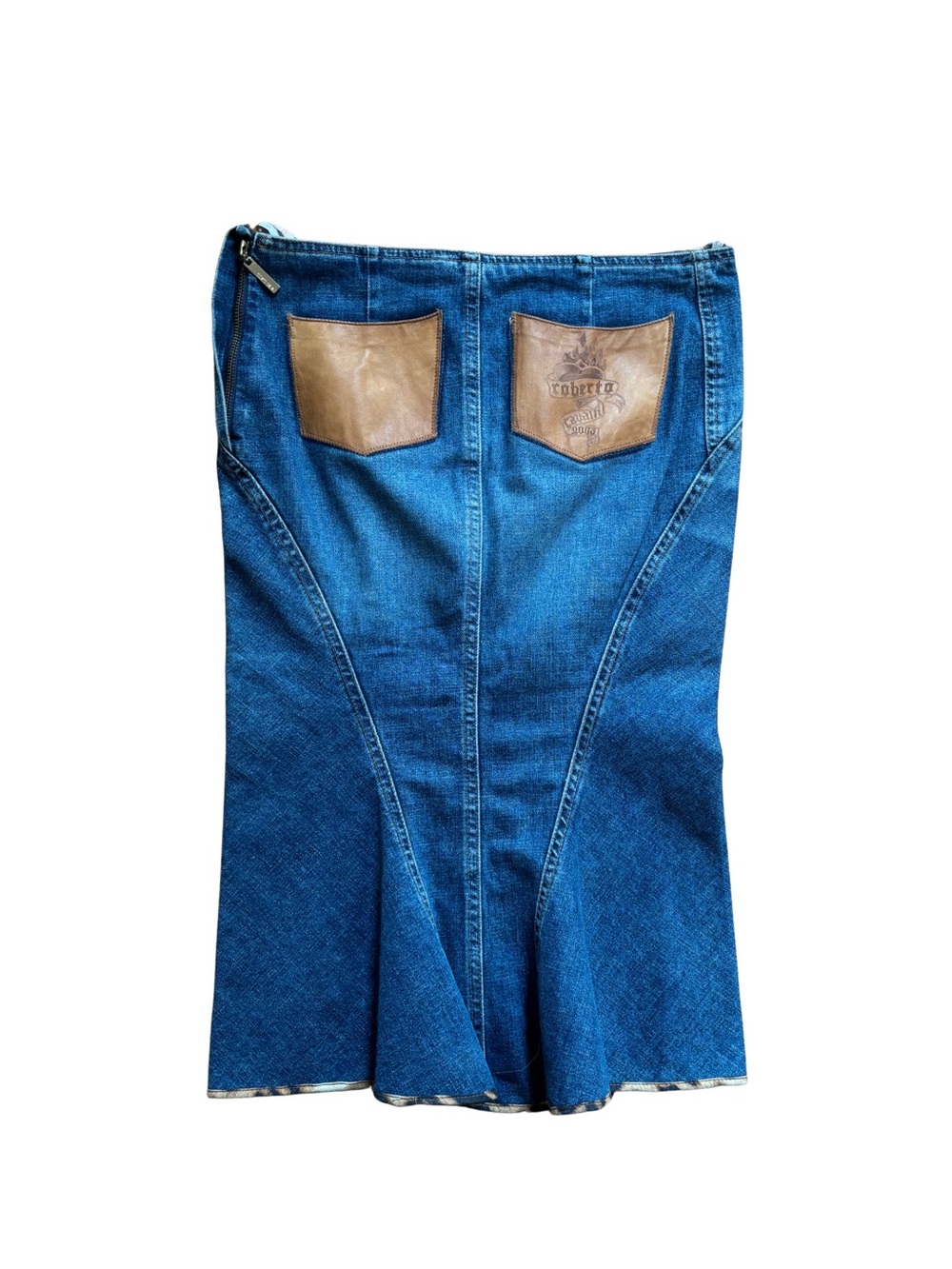 Roberto Cavalli 2003 Denim Mermaid Skirt
Leather Pocket Detail - Picture 2 of 9